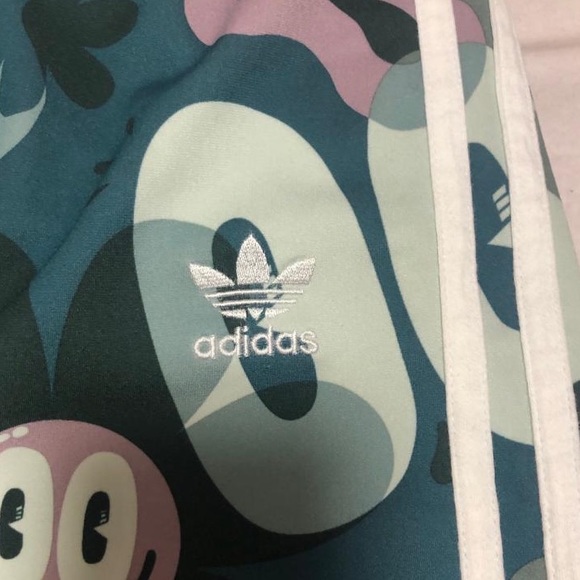 🍾️Emerald Green Smiley Leggings🫒 - Picture 1 of 2